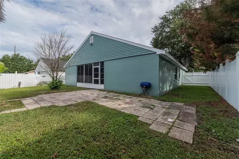 Exterior - 1695 Lakeside Dr, Bartow, FL 33830 photo 5 of 6