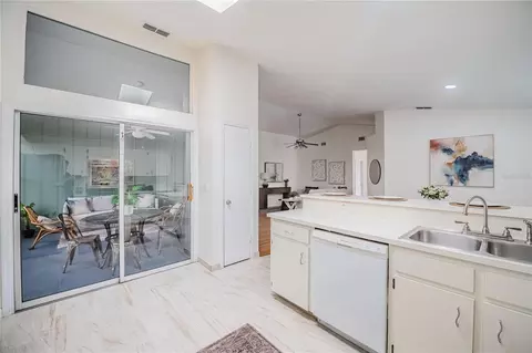 Kitchen - 1695 Lakeside Dr, Bartow, FL 33830 photo 3 of 3