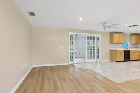 Living - 6510 Sunridge Dr, Riverview, FL 33578 photo 4 of 13