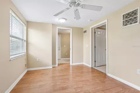 Bedroom - 6510 Sunridge Dr, Riverview, FL 33578 photo 5 of 6