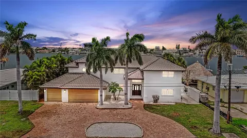 423 55th Ave, Saint Pete Beach, FL 33706