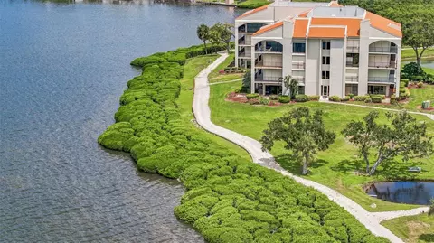 1805 Mariner Dr #53, Tarpon Springs, FL 34689