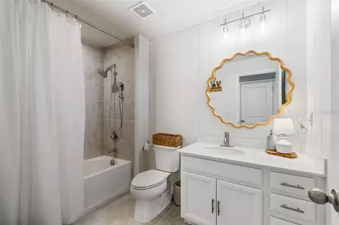 Bath - 11895 Bristol Bridge Rd, Spring Hill, FL 34610 photo 1 of 4