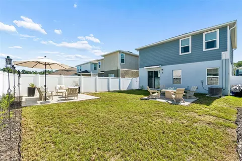 Exterior - 11895 Bristol Bridge Rd, Spring Hill, FL 34610 photo 11 of 12