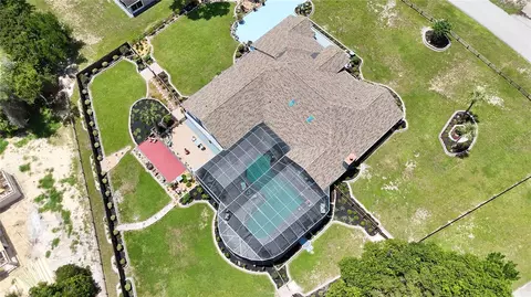 View/Area - 5318 Sandra Dr, Weeki Wachee, FL 34607 photo 3 of 5