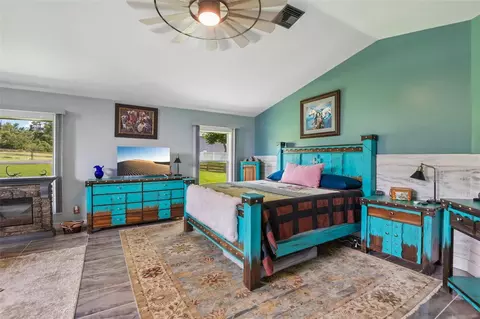 Bedroom - 5318 Sandra Dr, Weeki Wachee, FL 34607 photo 5 of 7