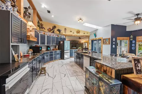 Kitchen - 5318 Sandra Dr, Weeki Wachee, FL 34607 photo 3 of 6