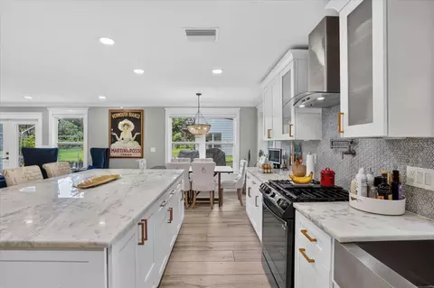Kitchen - 205 Cagle Rd, Brandon, FL 33511 photo 1 of 8
