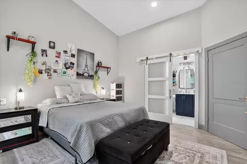 Bedroom - 205 Cagle Rd, Brandon, FL 33511 photo 1 of 8