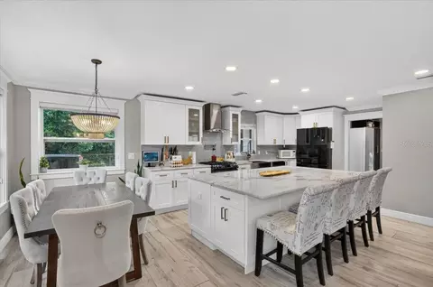 Kitchen - 205 Cagle Rd, Brandon, FL 33511 photo 6 of 8