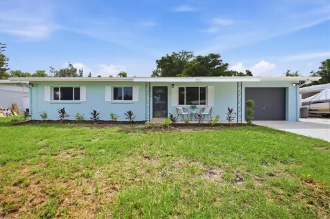 4219 Deerfield Dr, Sarasota, FL 34233