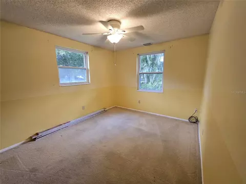 Bedroom - 1214 Jerry Smith Rd, Dover, FL 33527 photo 4 of 4