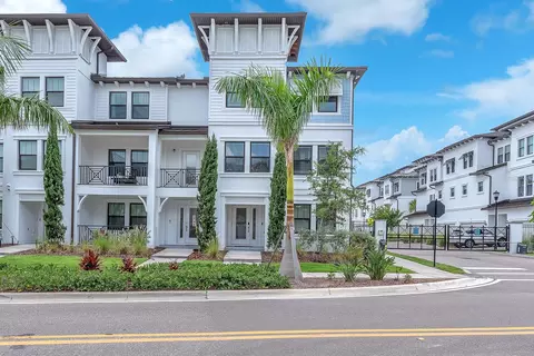 5351 Bridge St #16, Tampa, FL 33611