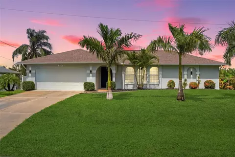 524 SE 8th Pl, Cape Coral, FL 33990