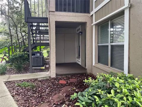 14308 Hanging Moss Cir #101, Tampa, FL 33613