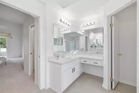 Bath - 28331 Openfield Loop, Wesley Chapel, FL 33543 photo 2 of 5