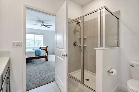 Bath - 6352 Sprucepine Ln, Saint Cloud, FL 34771 photo 2 of 5