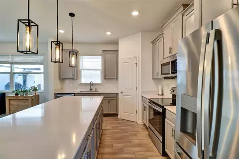 Kitchen - 6352 Sprucepine Ln, Saint Cloud, FL 34771 photo 1 of 2
