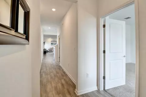 Entry Way - 6352 Sprucepine Ln, Saint Cloud, FL 34771 photo 1 of 3