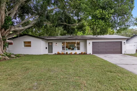 6795 14th St S, Saint Petersburg, FL 33705