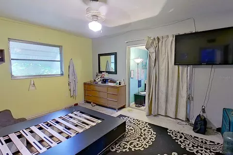 Bedroom - 810 Orange View Dr, Largo, FL 33778 photo 2 of 4