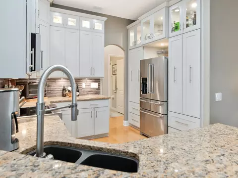 Kitchen - 9209 Waterbird Dr, Riverview, FL 33578 photo 1 of 6