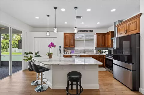 Kitchen - 10429 Tecoma Dr, Trinity, FL 34655 photo 2 of 8
