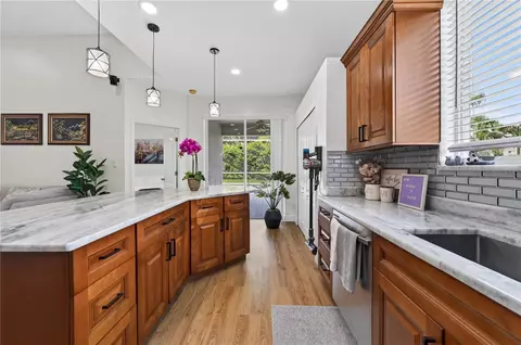 Kitchen - 10429 Tecoma Dr, Trinity, FL 34655 photo 8 of 8