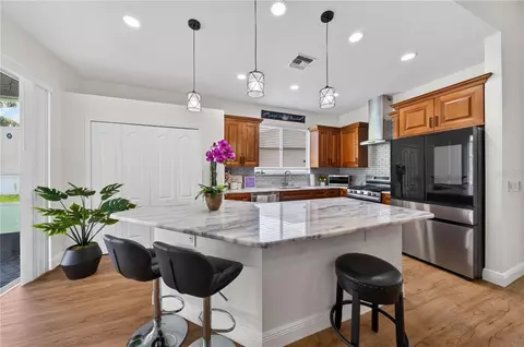 Kitchen - 10429 Tecoma Dr, Trinity, FL 34655 photo 3 of 8