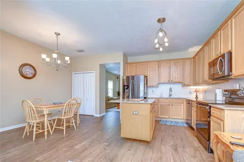 Kitchen - 9328 Stone River Pl, Riverview, FL 33578 photo 4 of 4
