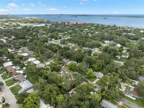 View/Area - 1663 San Mateo Dr, Dunedin, FL 34698 photo 1 of 2