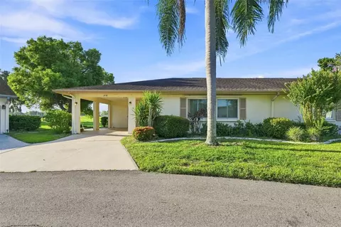 2118 Harleston Pl #212, Sun City Center, FL 33573