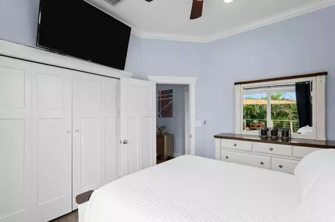 Bedroom - 704 Eagle Ln, Apollo Beach, FL 33572 photo 5 of 7