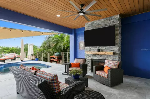 Other - 704 Eagle Ln, Apollo Beach, FL 33572 photo 7 of 14