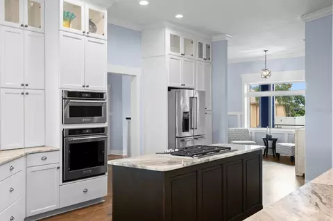 Kitchen - 704 Eagle Ln, Apollo Beach, FL 33572 photo 3 of 8