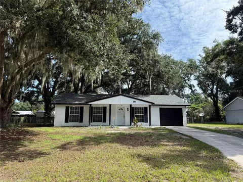 3008 Oakview Ln, Plant City, FL 33566