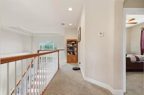Entry Way - 5416 Conch Shell Pl, Apollo Beach, FL 33572 photo 5 of 7