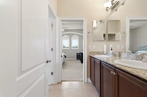 Entry Way - 5416 Conch Shell Pl, Apollo Beach, FL 33572 photo 7 of 7