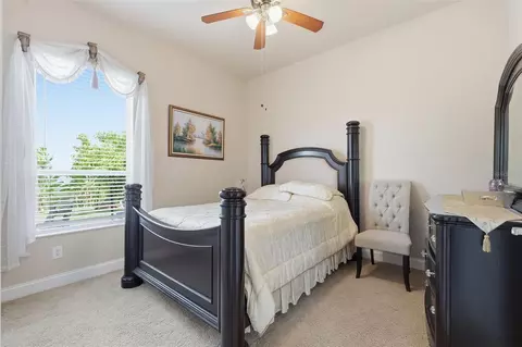 Bedroom - 5416 Conch Shell Pl, Apollo Beach, FL 33572 photo 4 of 10