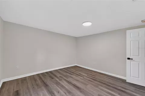 Bedroom - 8809 Dyer Rd, Riverview, FL 33578 photo 2 of 4