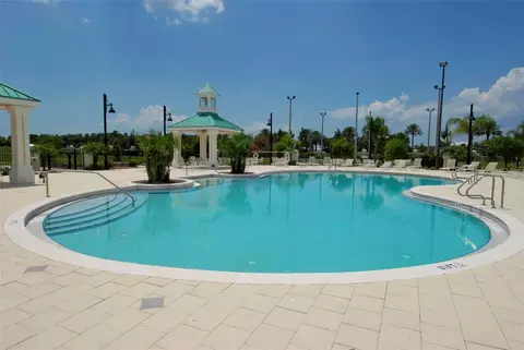 Exterior - 5335 Sandy Shell Dr, Apollo Beach, FL 33572 photo 8 of 10