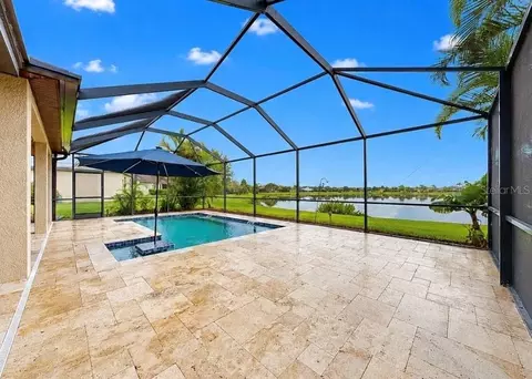 Exterior - 5335 Sandy Shell Dr, Apollo Beach, FL 33572 photo 3 of 10