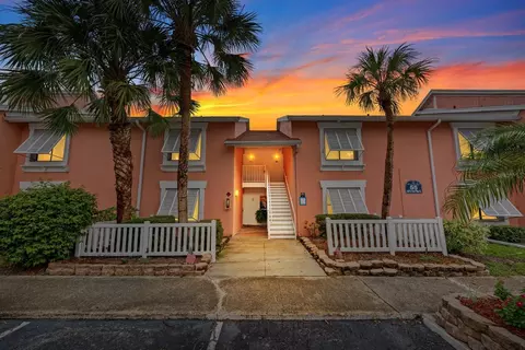 3675 41st Way S #I, Saint Petersburg, FL 33711