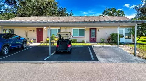 2228 Greenhaven Dr #384, Sun City Center, FL 33573