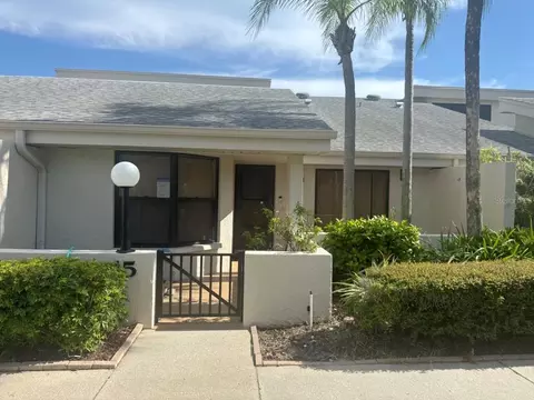 1312 Pasadena Ave S #15, Saint Petersburg, FL 33707