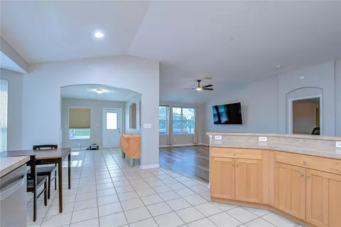 Entry Way - 11117 Rodeo Ln, Riverview, FL 33579 photo 2 of 4