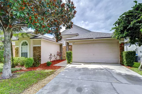 Exterior - 11117 Rodeo Ln, Riverview, FL 33579 photo 5 of 7