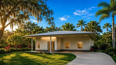 2377 Crockett St, Port Charlotte, FL 33953