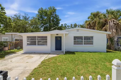 4009 E Powhatan Ave, Tampa, FL 33610