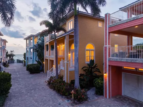 2718 Gulf Blvd #2, Indian Rocks Beach, FL 33785